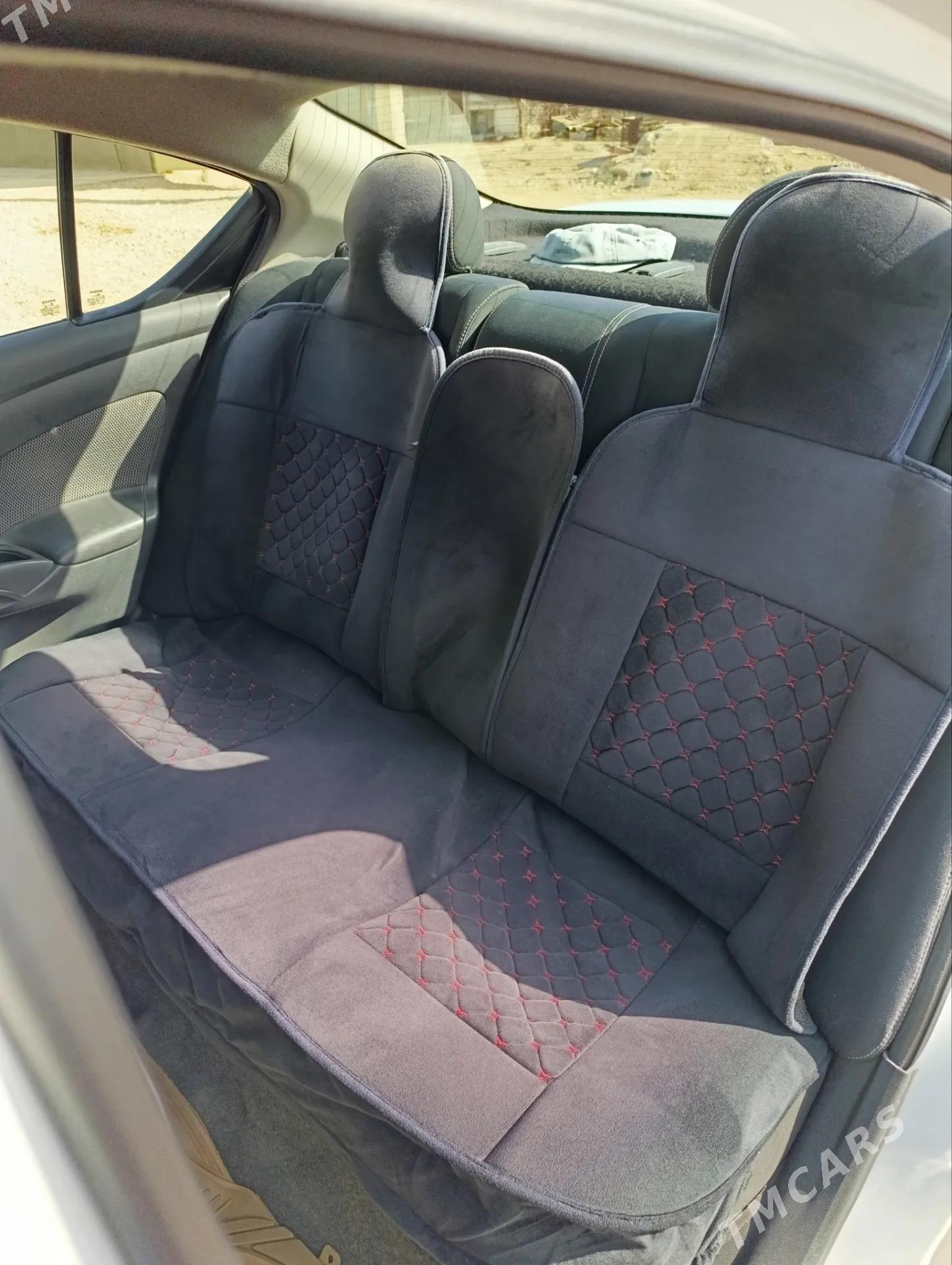 Nissan Versa 2013 - 120 000 TMT - Balkanabat - img 5