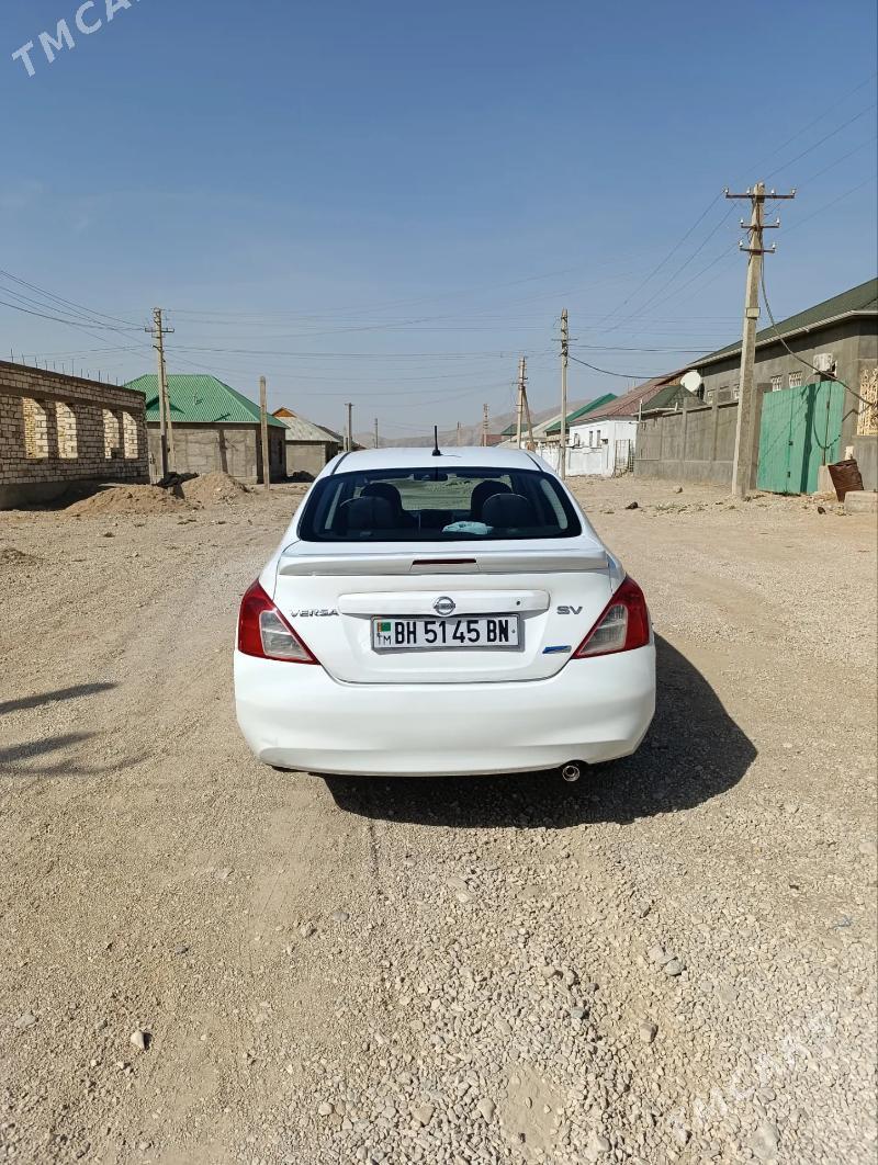 Nissan Versa 2013 - 120 000 TMT - Balkanabat - img 2