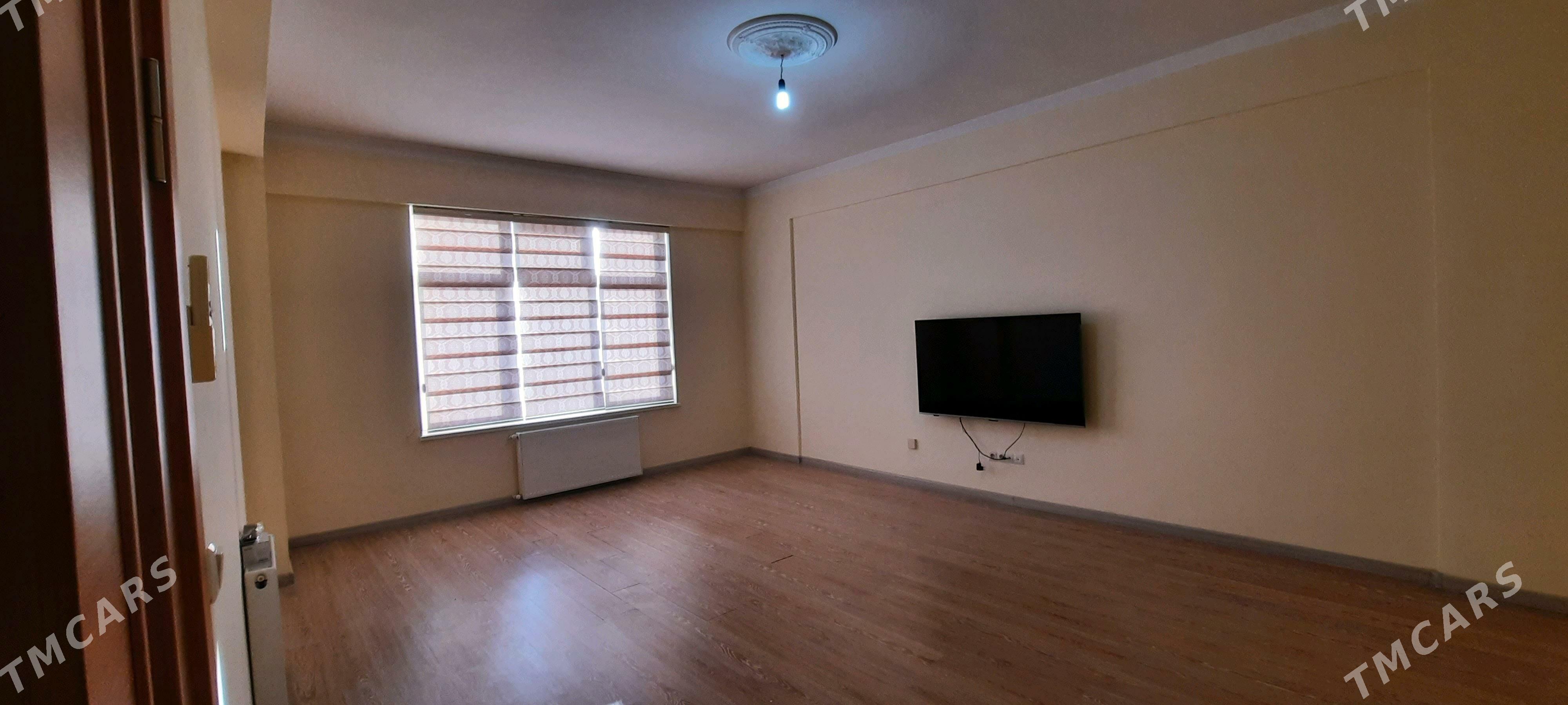 sat 3 kom 2017 Gurtly - Aşgabat - img 5