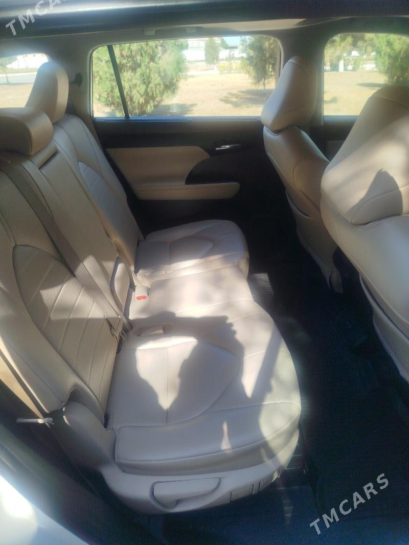 Toyota Highlander 2021 - 540 000 TMT - Wekilbazar - img 7
