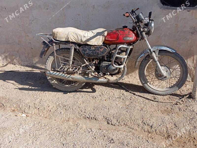 Iž Planeta 1980 - 2 400 TMT - Kaka - img 2