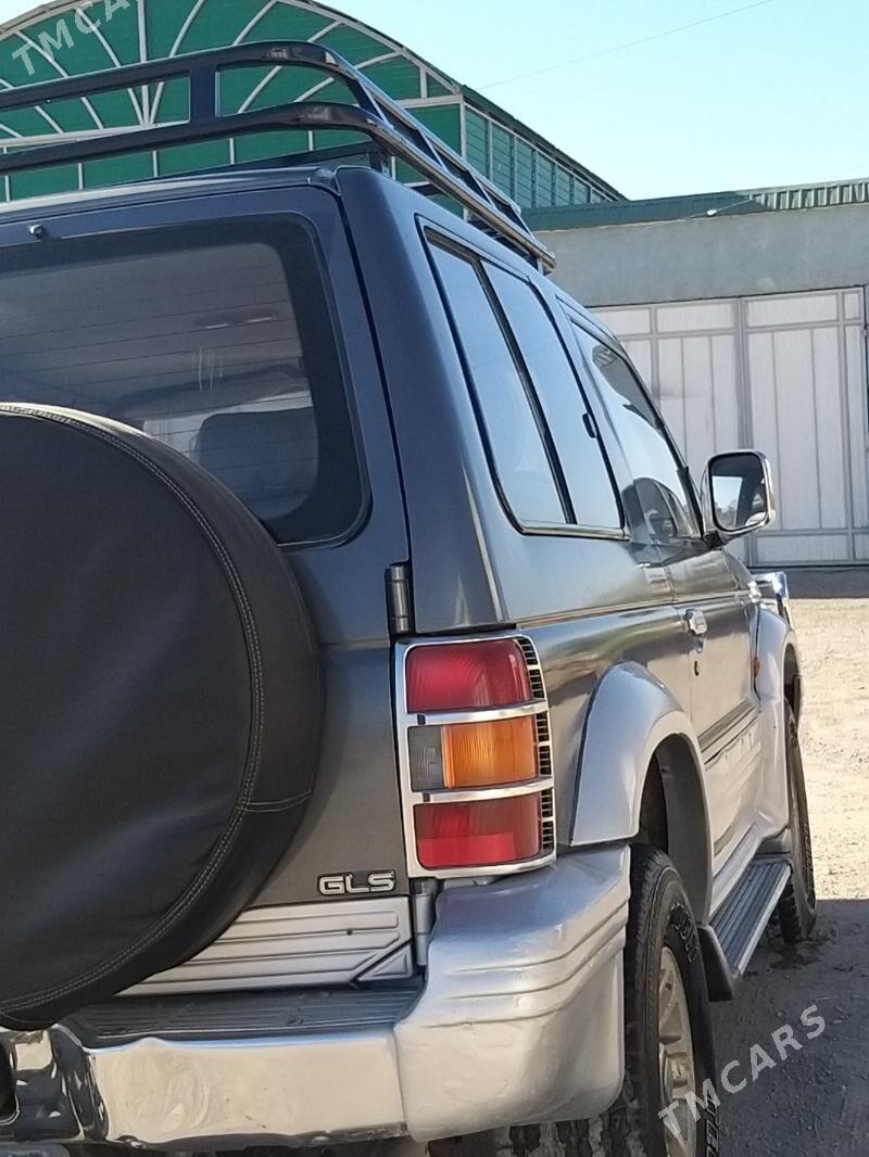 Mitsubishi Pajero 1994 - 65 000 TMT - Magdanly - img 3