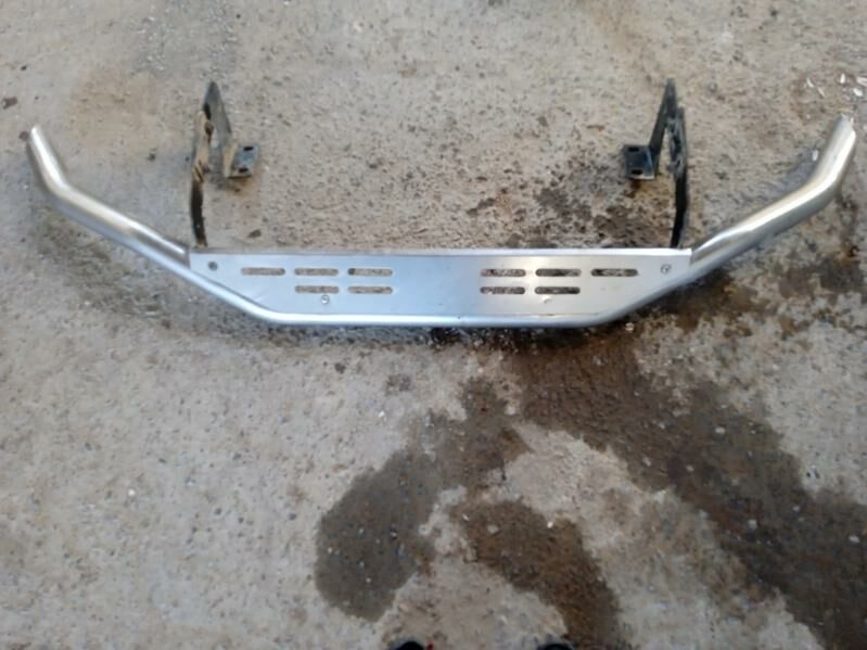 Toyota Hilux önünde duryan zat 200 TMT - Хитровка - img 2