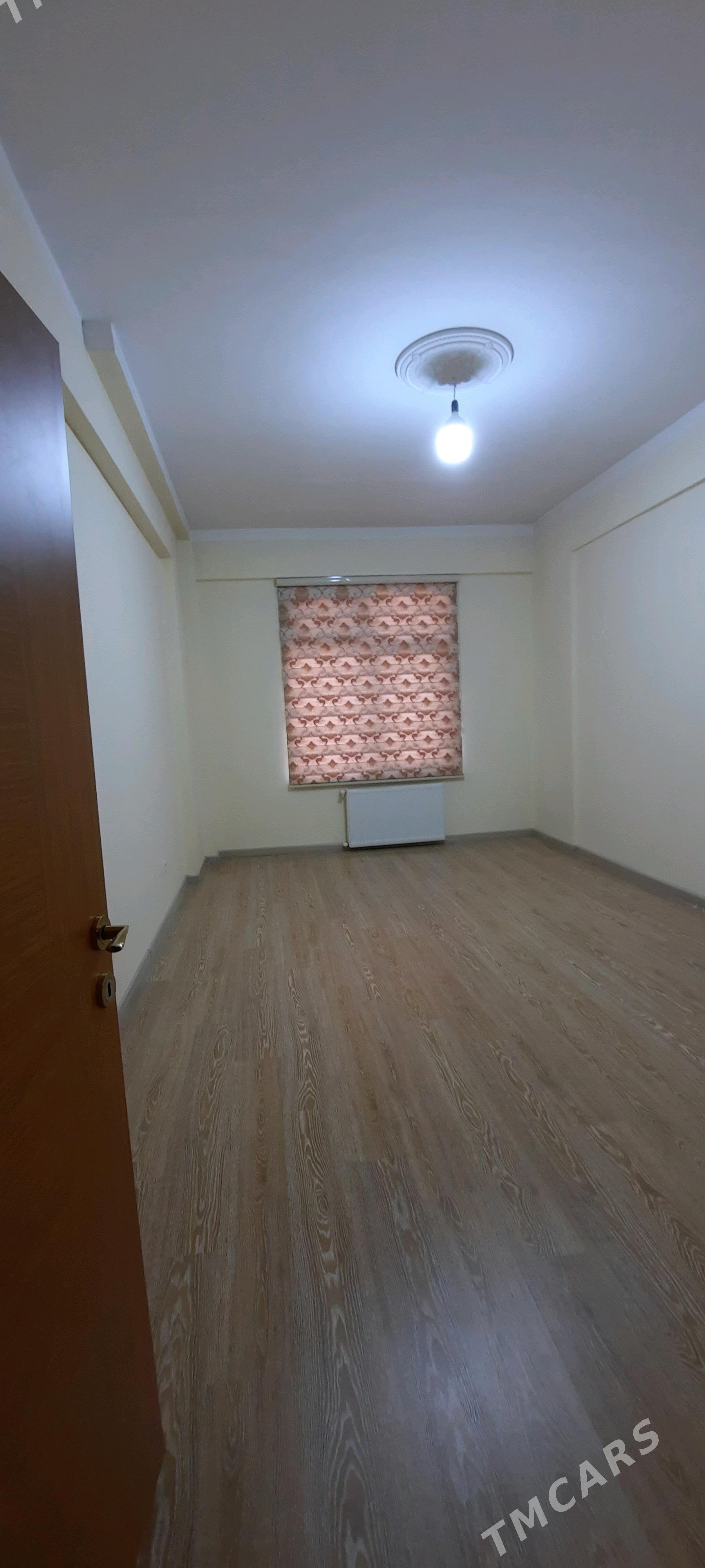 sat 3 kom 2017 Gurtly - Aşgabat - img 4