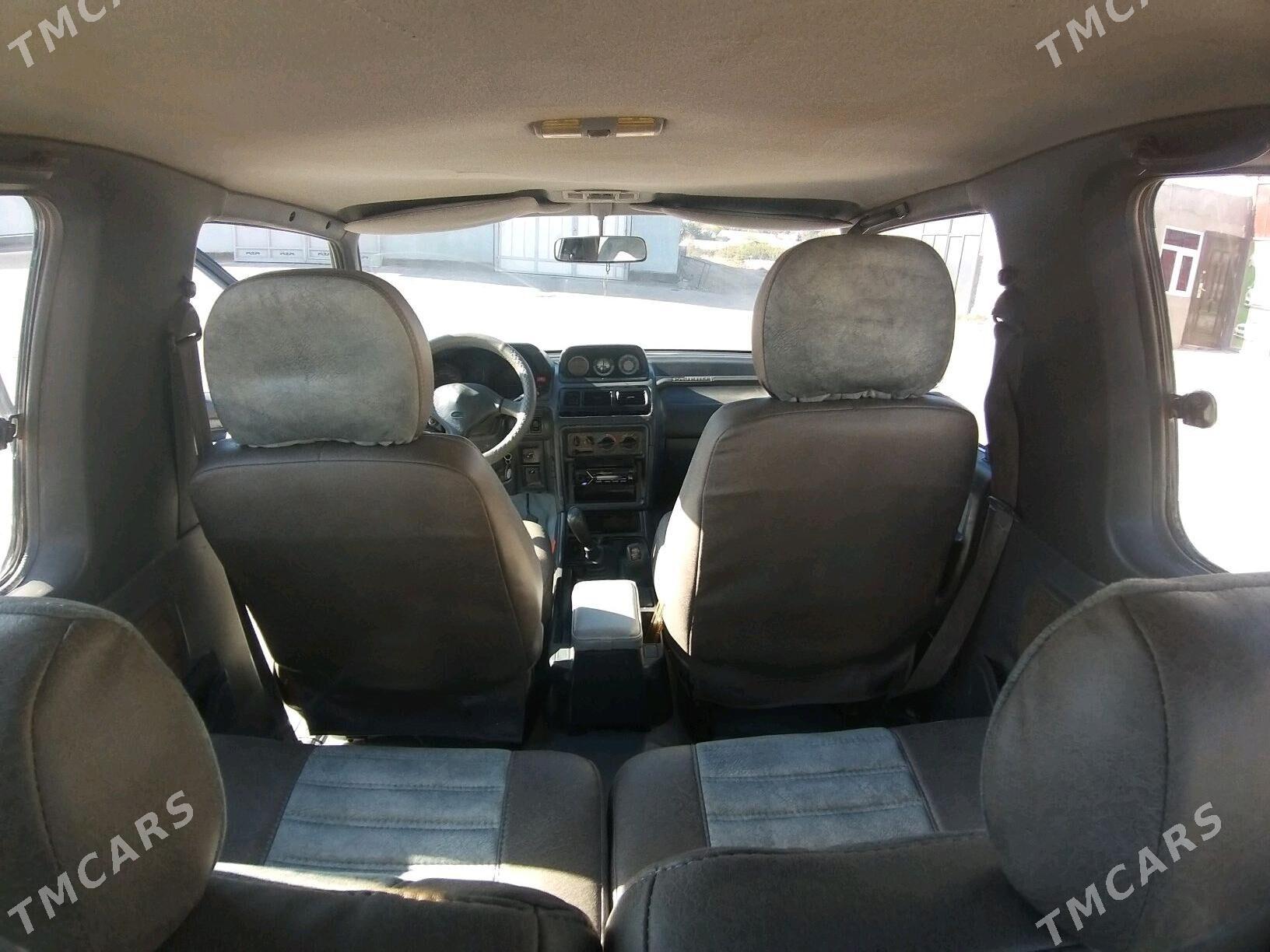 Mitsubishi Pajero 1994 - 65 000 TMT - Magdanly - img 5