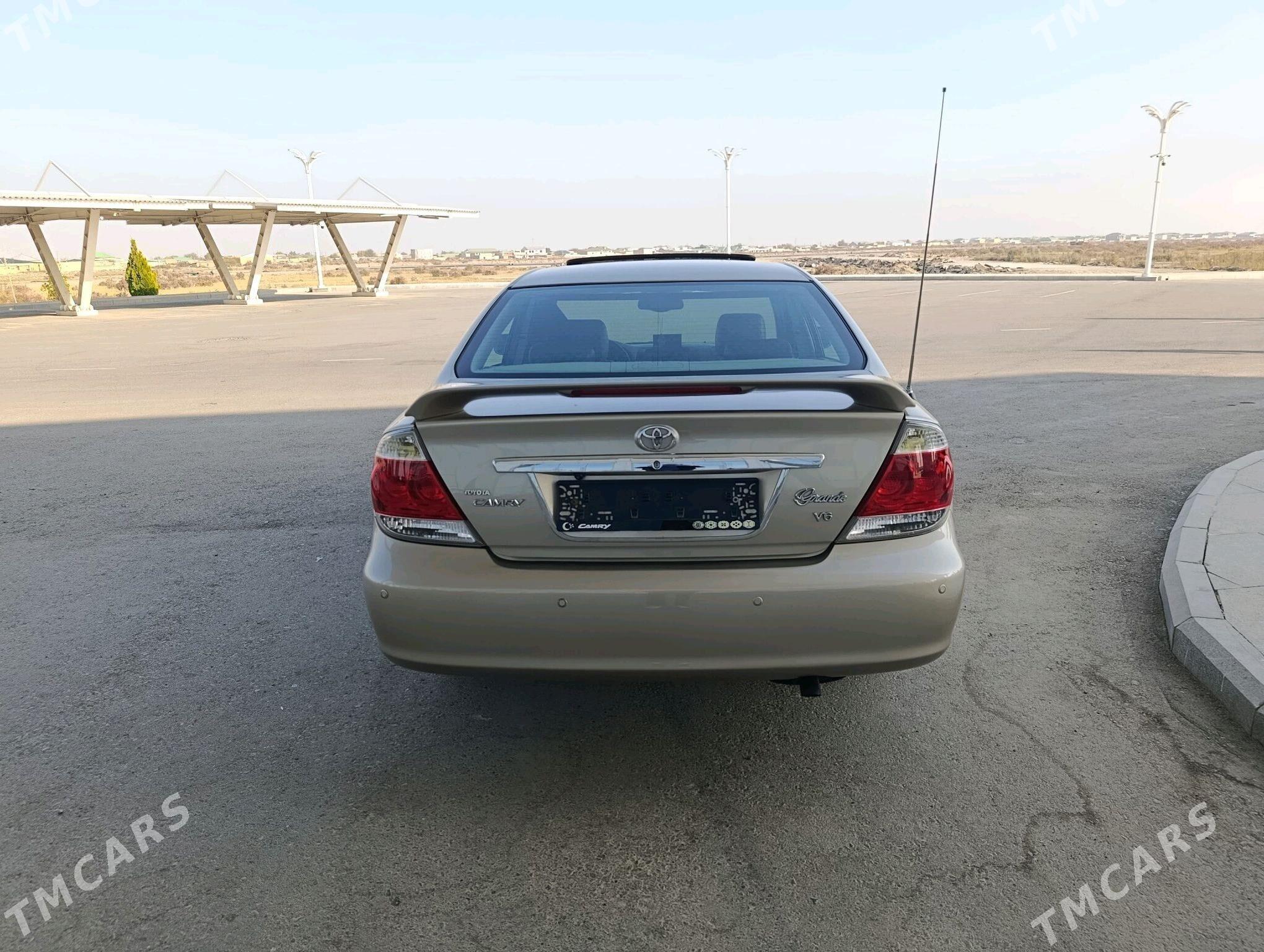 Toyota Camry 2002 - 230 000 TMT - Dänew - img 8