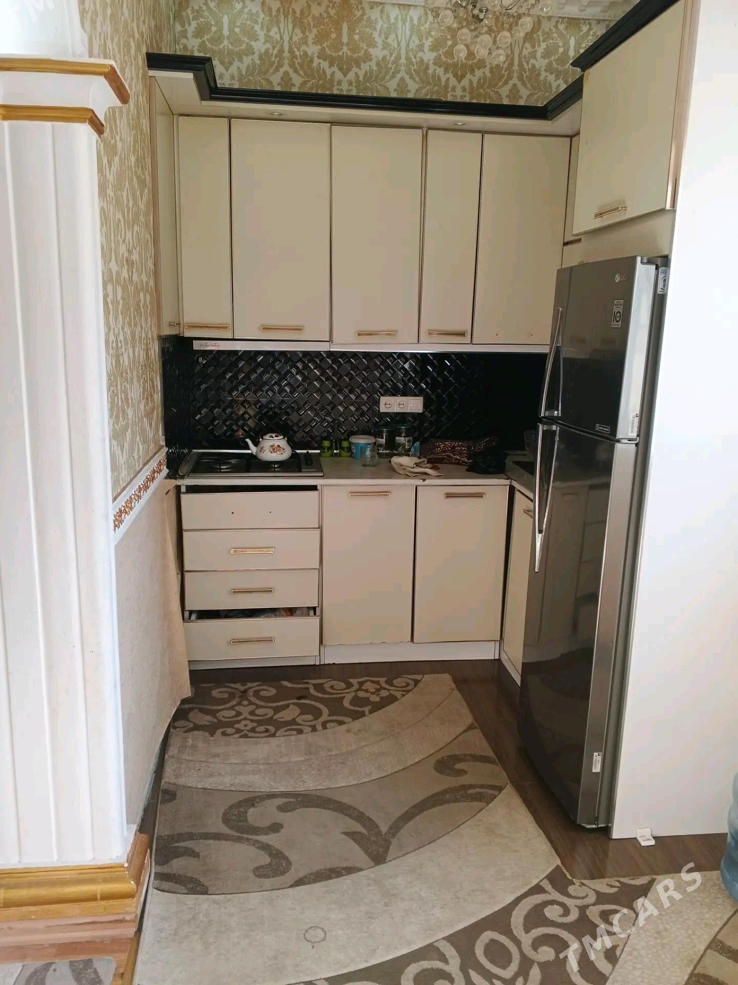 выс.потолок 3ком. 1эт. 2входа - Ашхабад - img 5