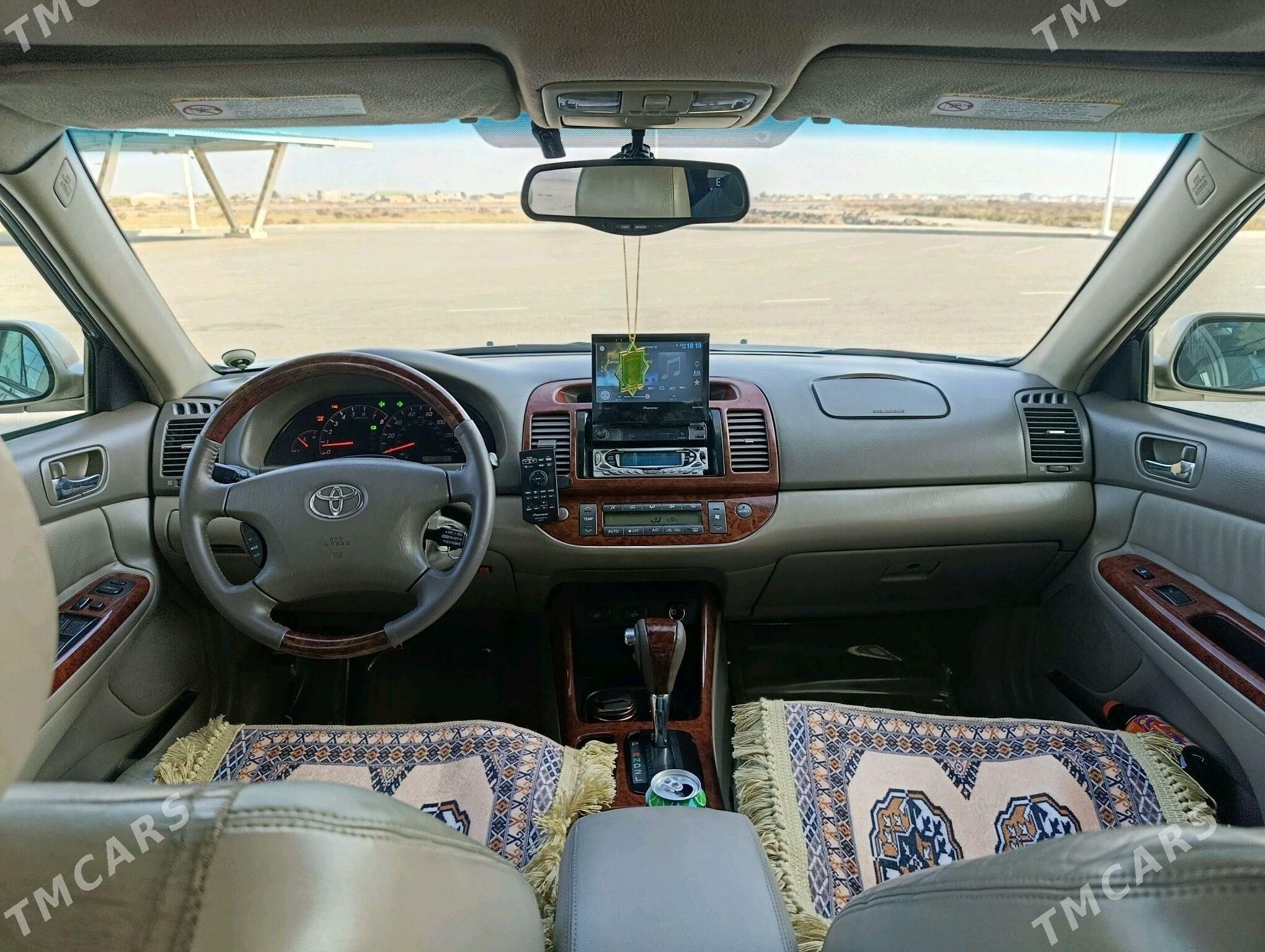 Toyota Camry 2002 - 230 000 TMT - Dänew - img 4