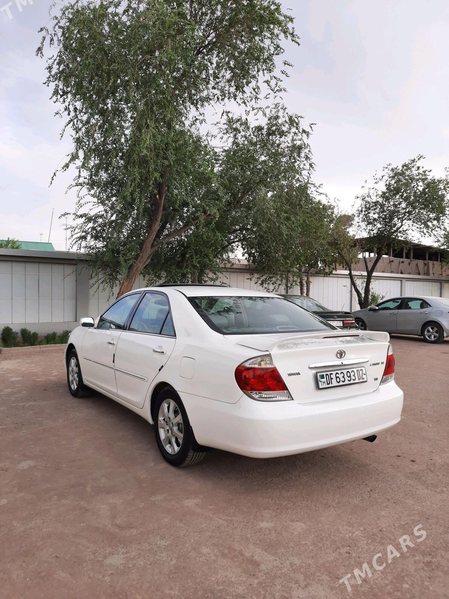 Toyota Camry 2002 - 220 000 TMT - Köneürgenç - img 3