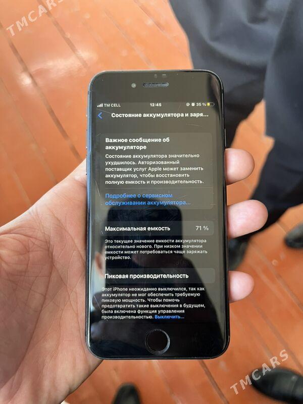 iPhone 8 - Гурбансолтан Едже - img 3