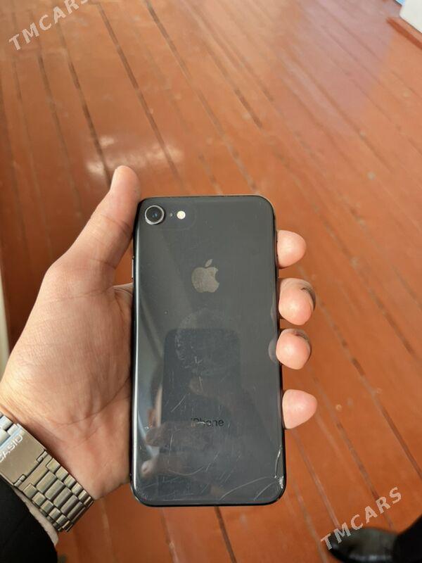 iPhone 8 - Гурбансолтан Едже - img 1