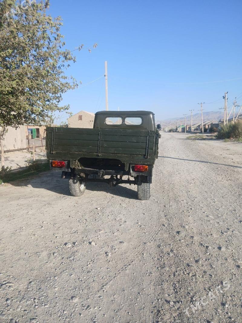 UAZ 469 1980 - 26 000 TMT - Бахарден - img 3