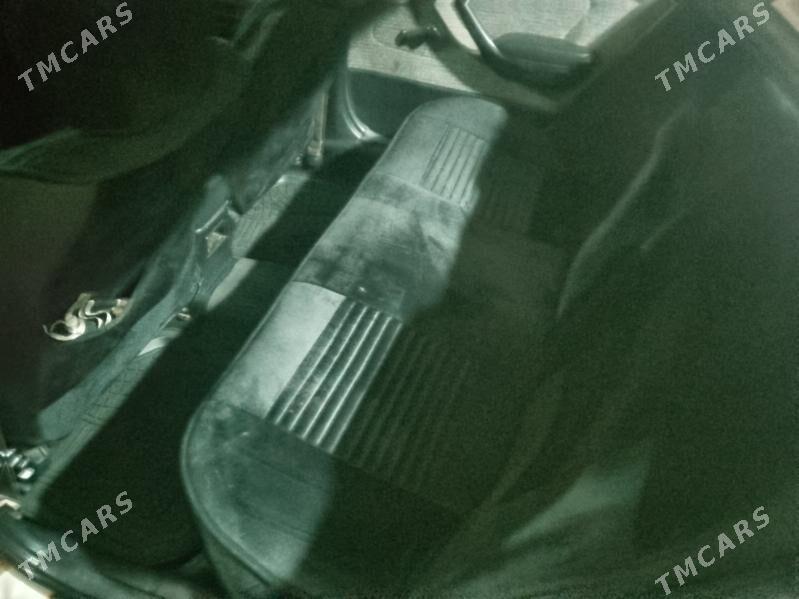 Toyota Carina 1994 - 89 000 TMT - Köneürgenç - img 4