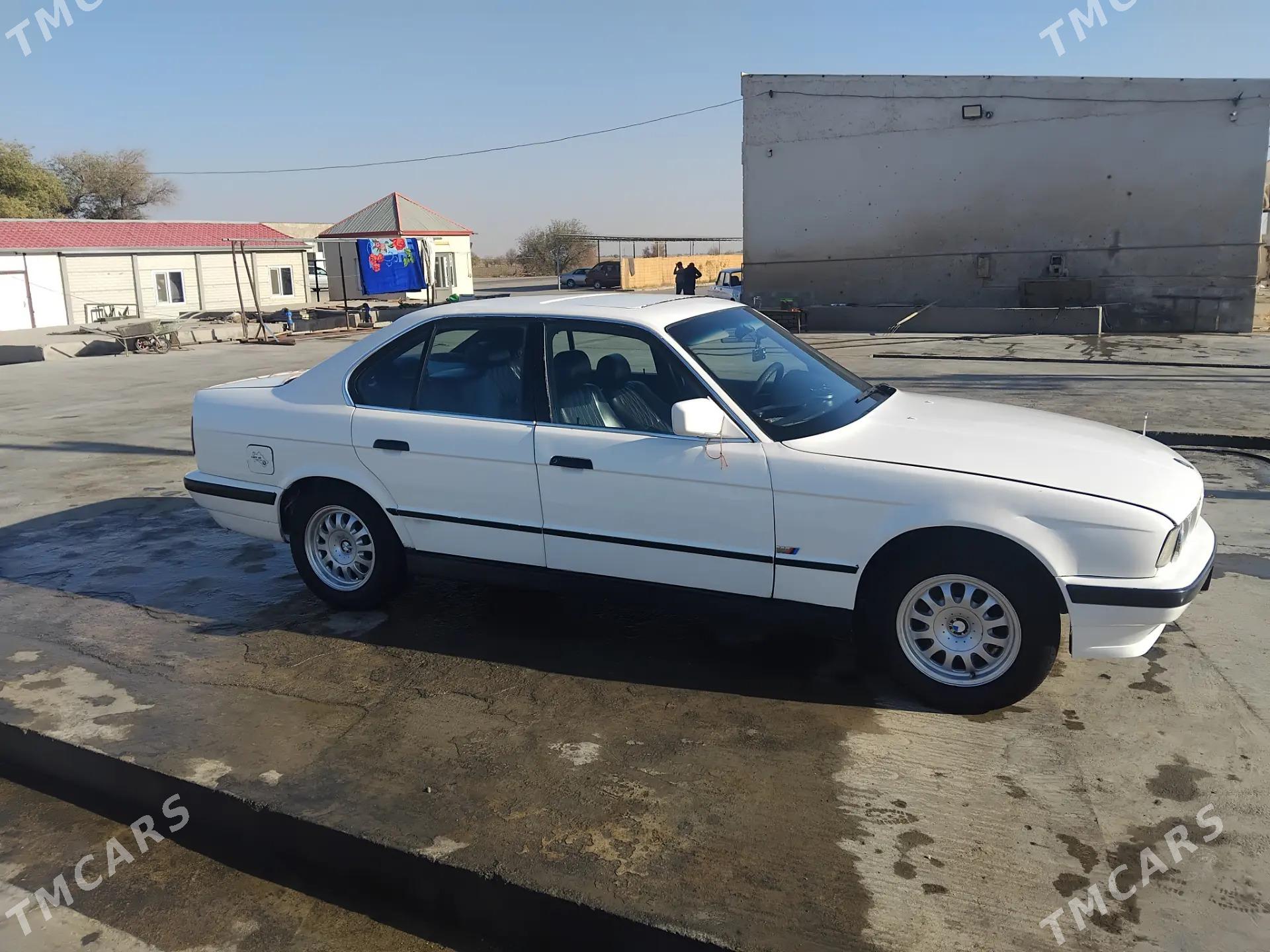 BMW 525 1990 - 60 000 TMT - Mary - img 5