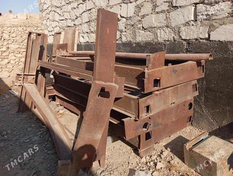 Demir Sweller - Балканабат - img 2