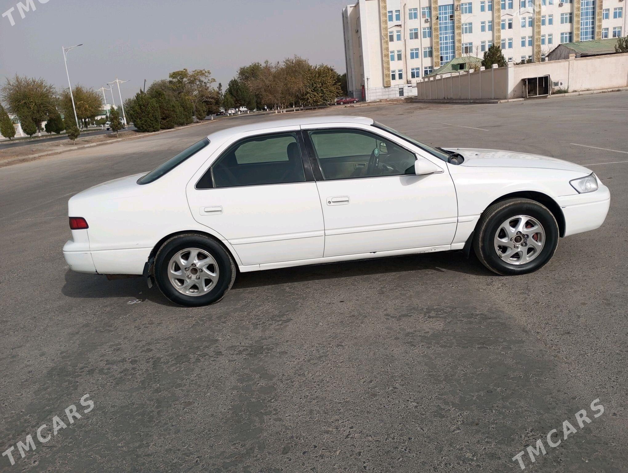 Toyota Camry 1998 - 130 000 TMT - Туркменабат - img 7