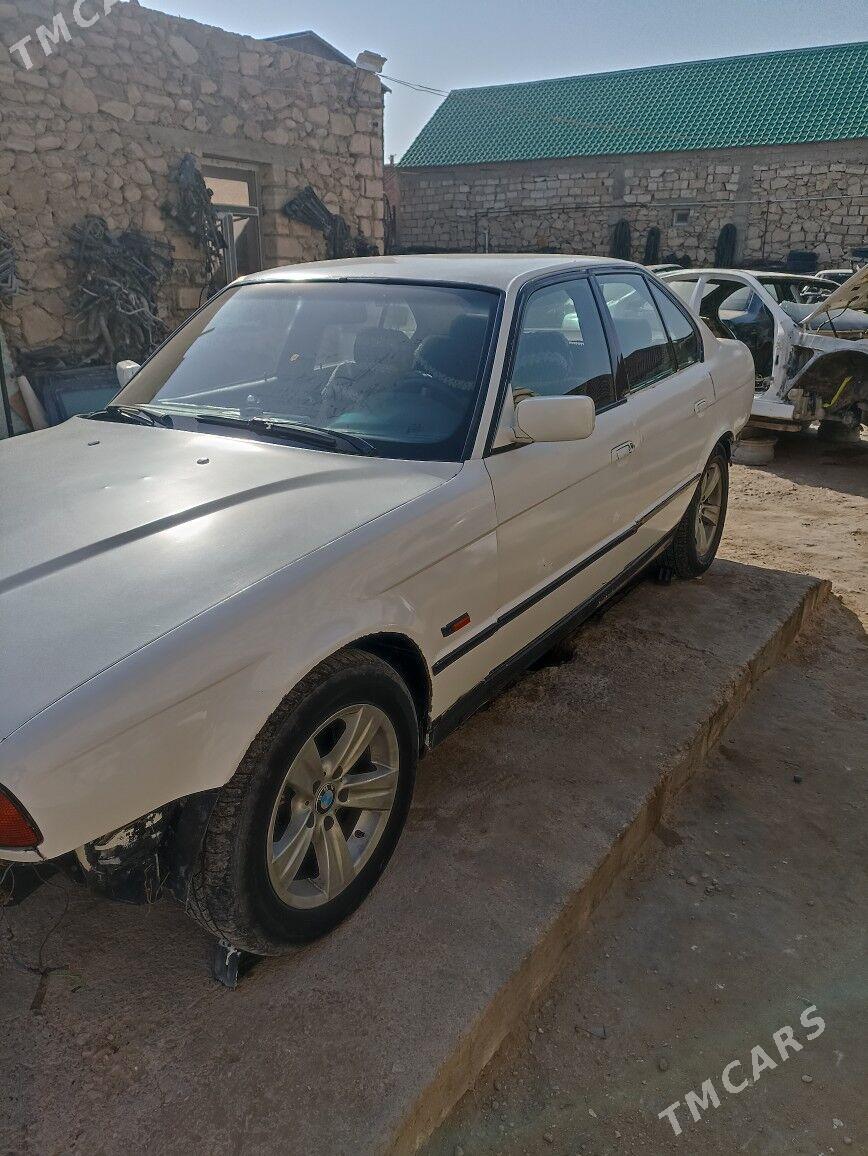 BMW 525 1993 - 38 000 TMT - Балканабат - img 2