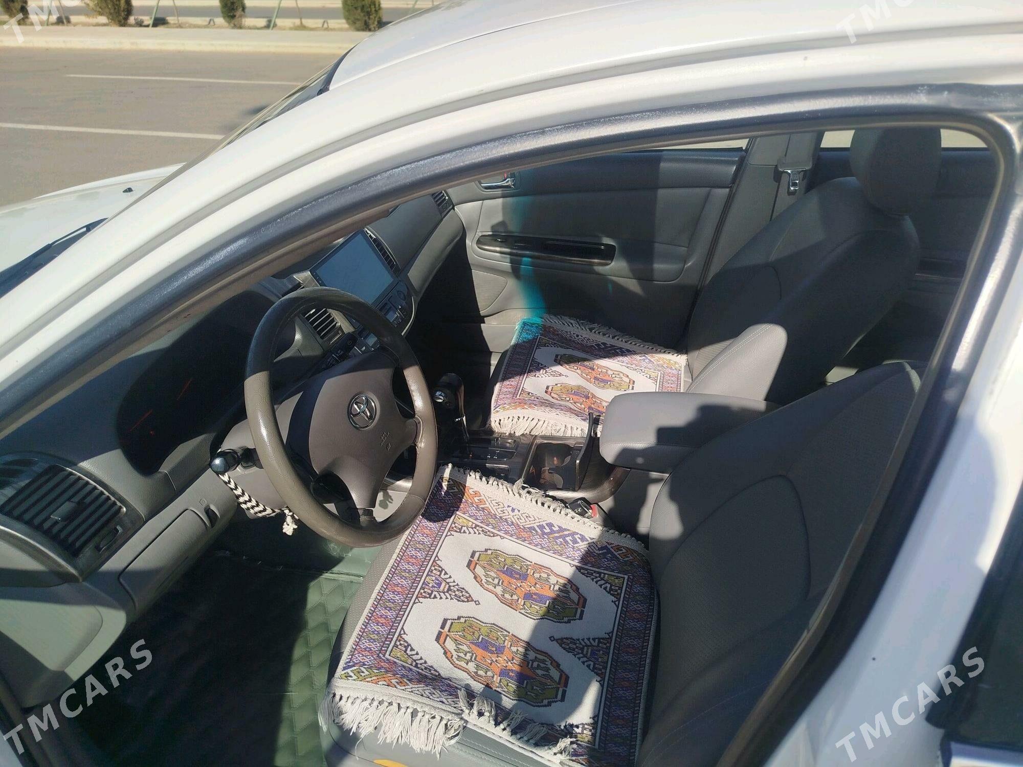 Toyota Camry 2004 - 185 000 TMT - Байрамали - img 7