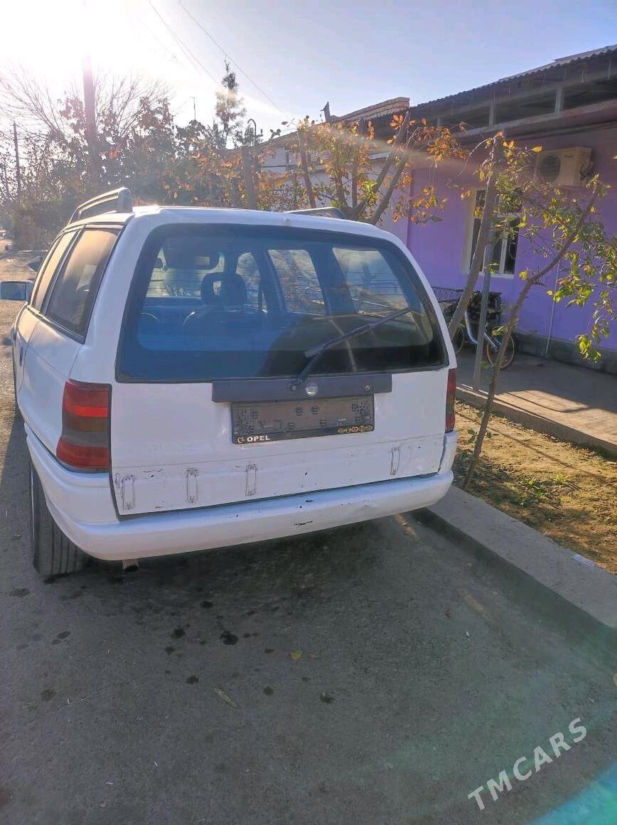 Opel Astra 1992 - 26 000 TMT - Дашогуз - img 2