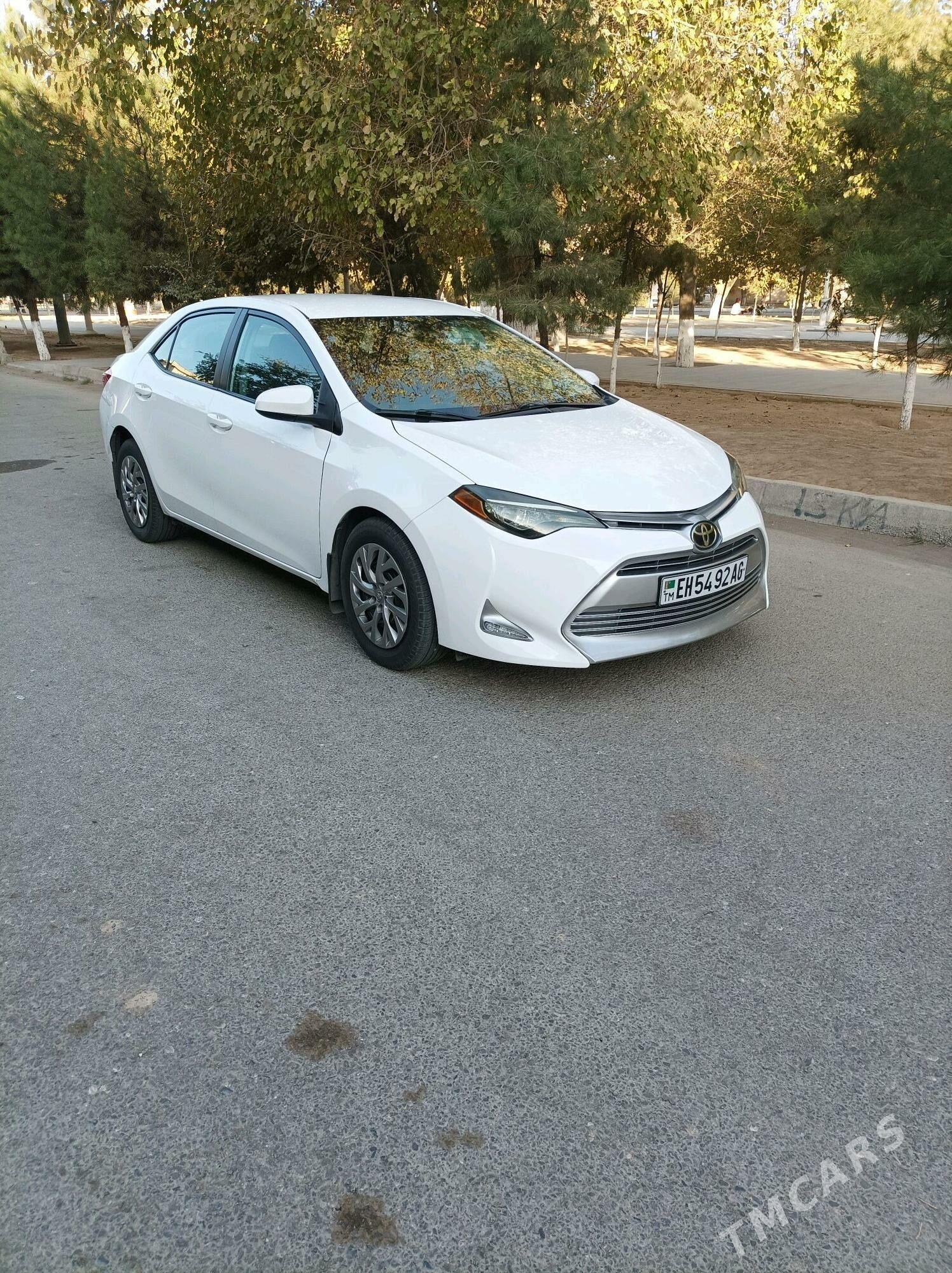 Toyota Corolla 2018 - 220 000 TMT - Ашхабад - img 1