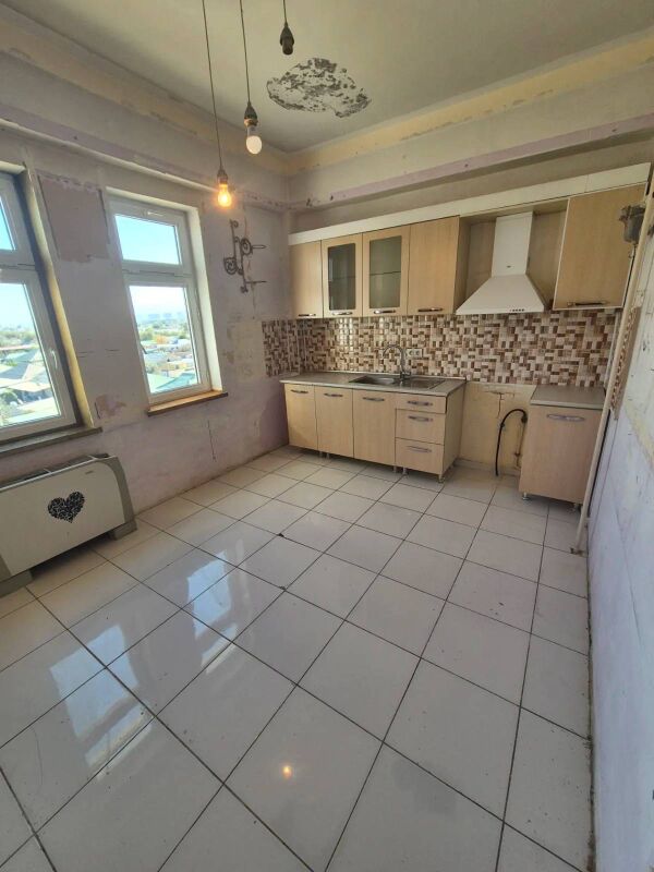 SATLYK TASLAMA 2 KOMNAT - Köşi - img 3