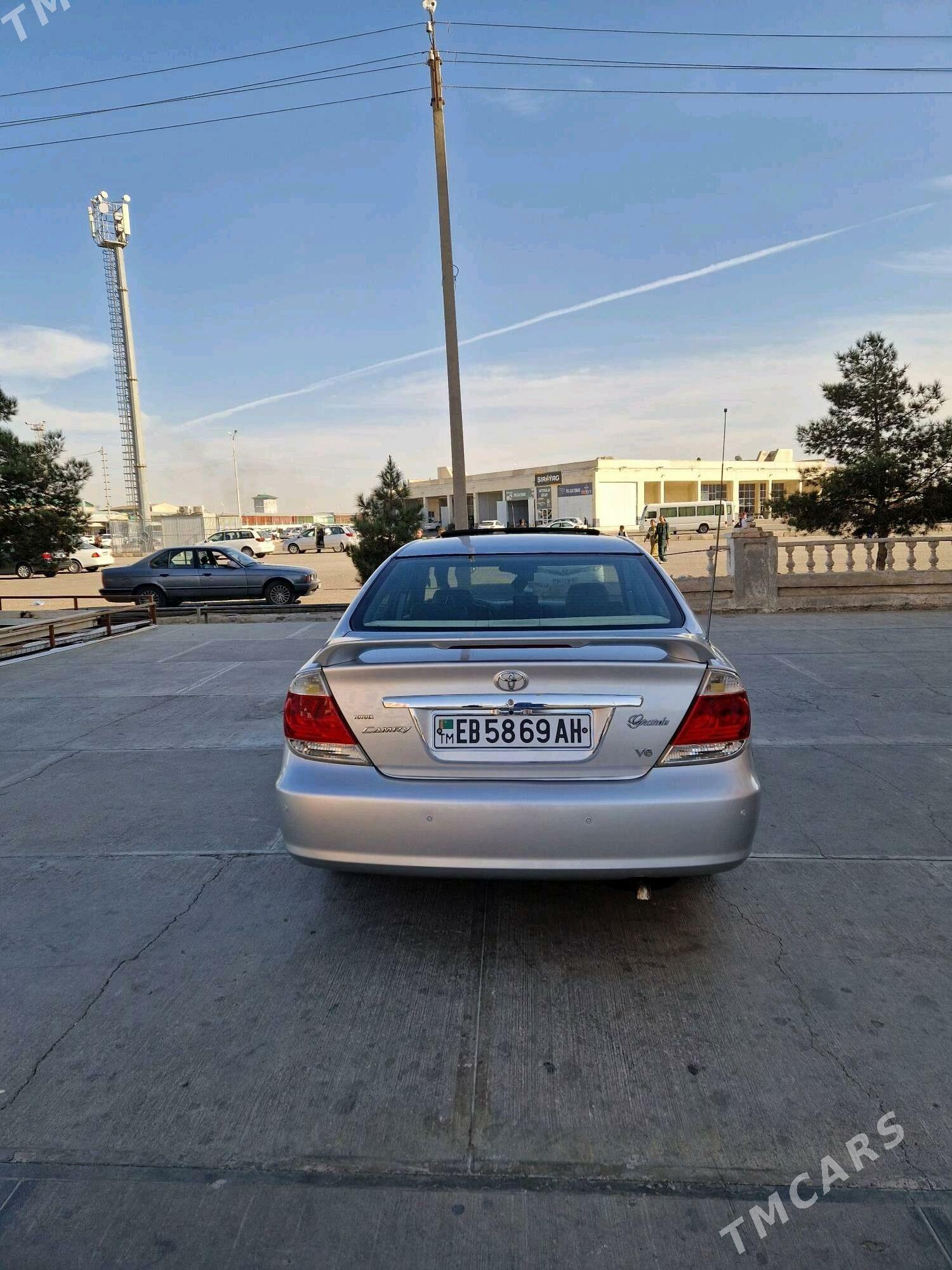 Toyota Camry 2002 - 235 000 TMT - Мары - img 6