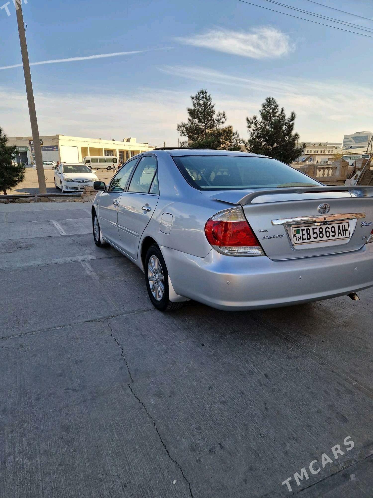 Toyota Camry 2002 - 235 000 TMT - Мары - img 4