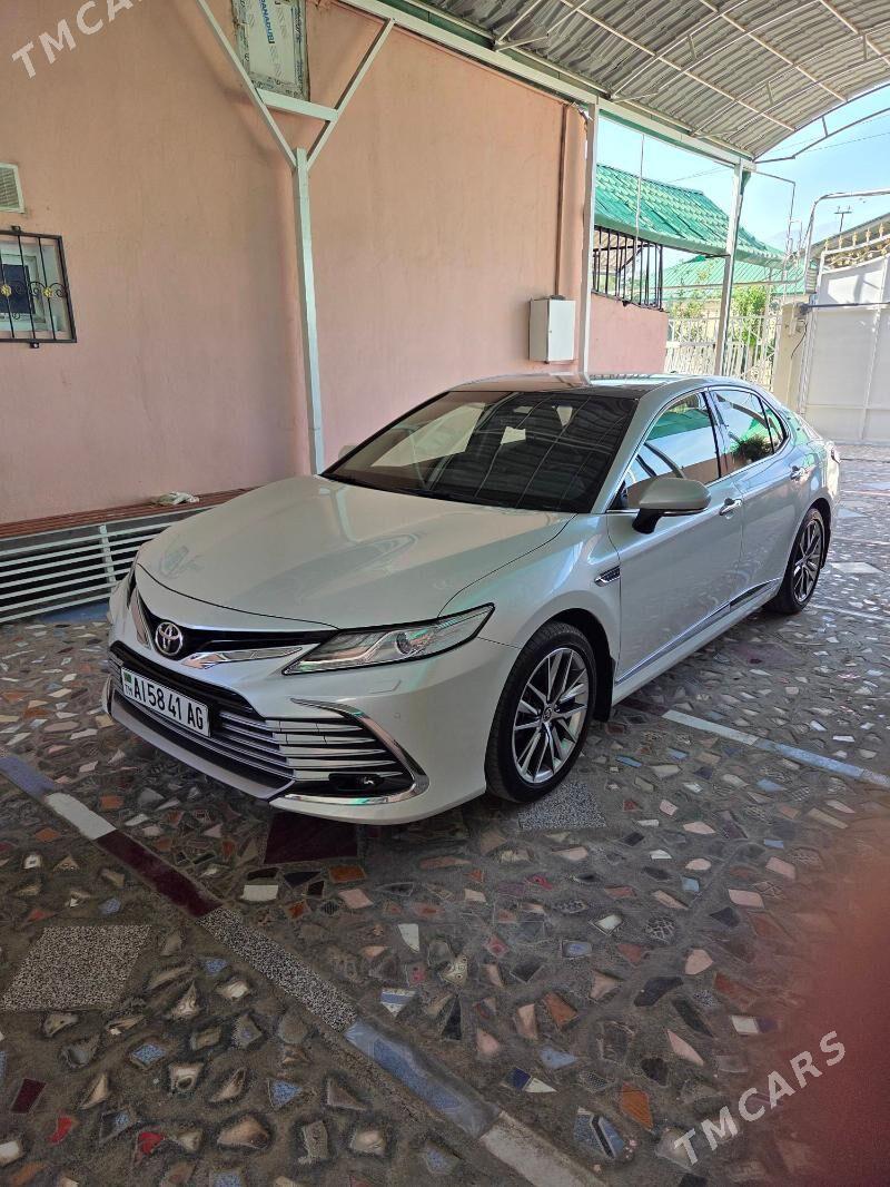 Toyota Camry 2023 - 660 000 TMT - Aşgabat - img 4