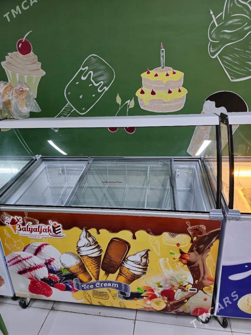 Satlyk Holadinikler we Koktel - Херрикгала - img 3