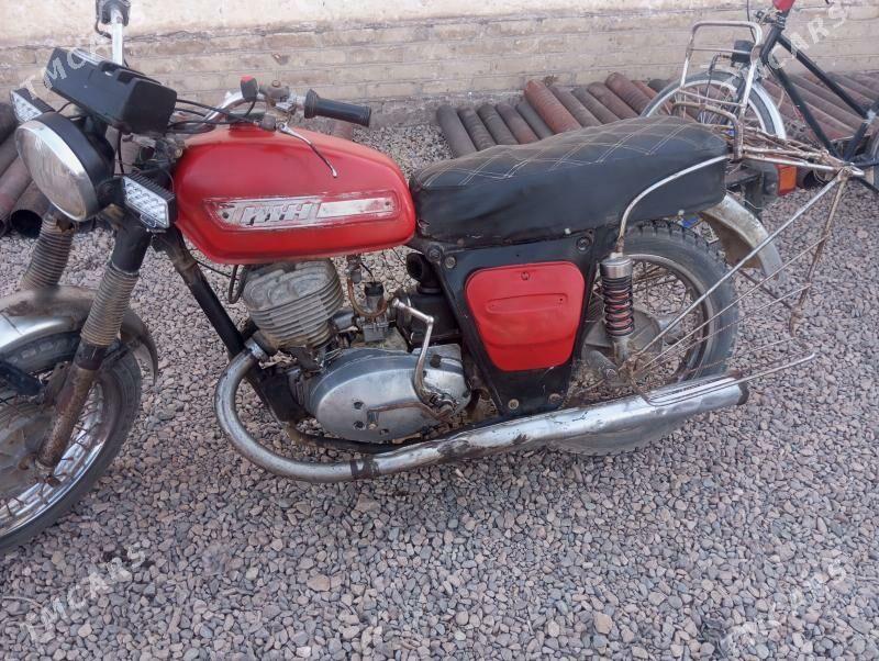 Iž Planeta 4 2022 - 6 000 TMT - Мургап - img 3