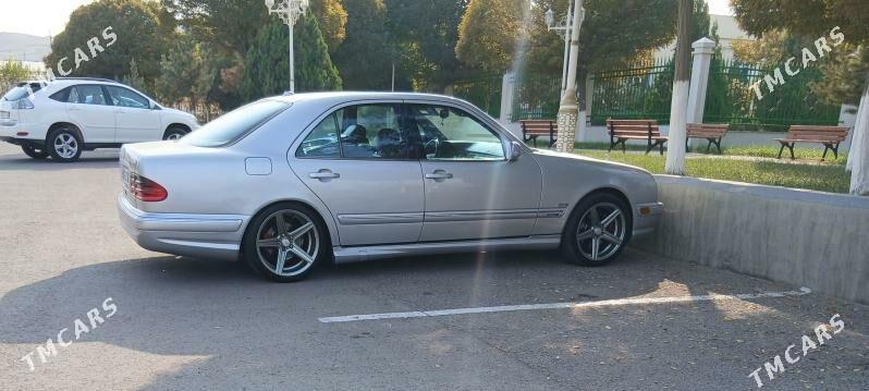 Mercedes-Benz E320 2001 - 170 000 TMT - Türkmenbaşy - img 3
