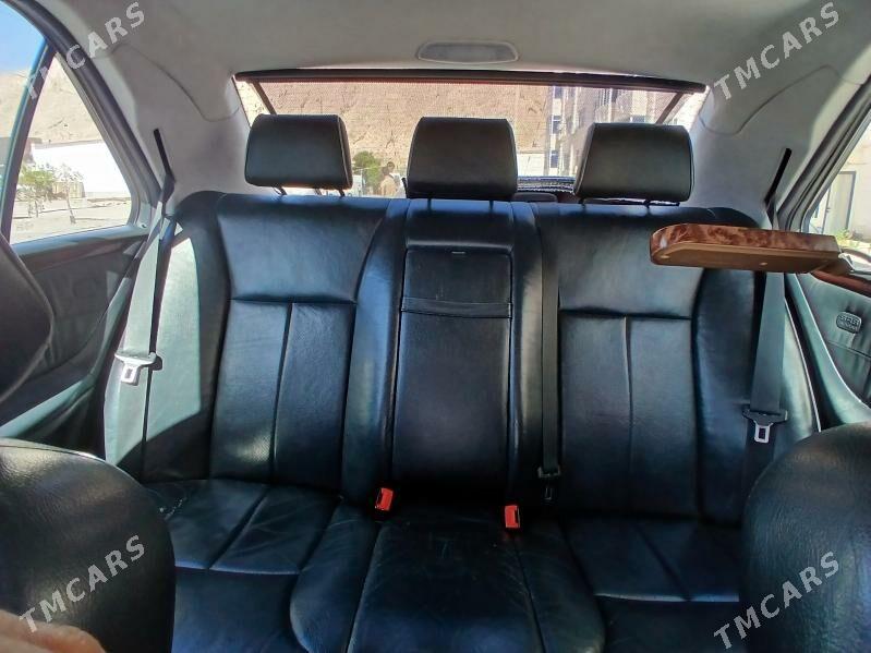Mercedes-Benz E320 2001 - 170 000 TMT - Türkmenbaşy - img 8