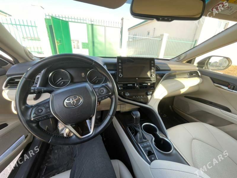 Toyota Camry 2021 - 568 500 TMT - Aşgabat - img 4