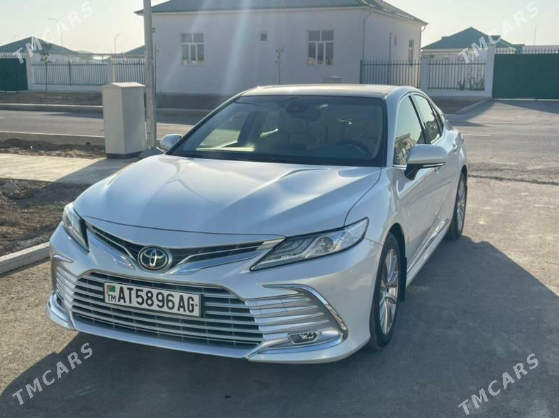 Toyota Camry 2021 - 568 500 TMT - Aşgabat - img 1