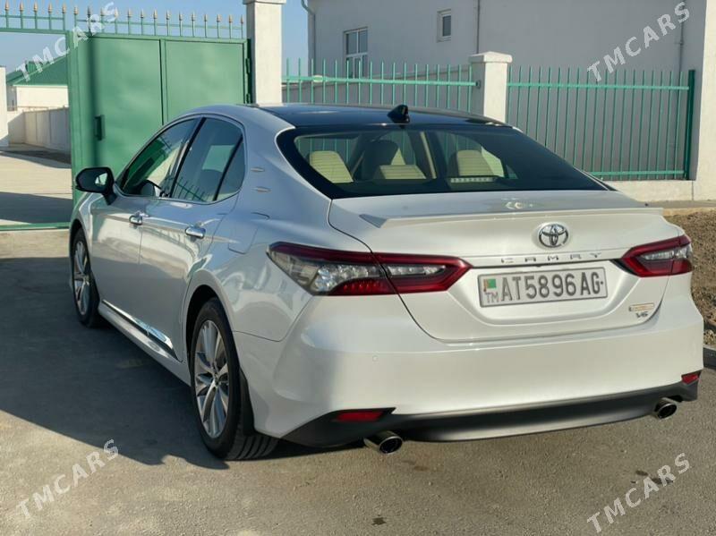 Toyota Camry 2021 - 568 500 TMT - Aşgabat - img 2