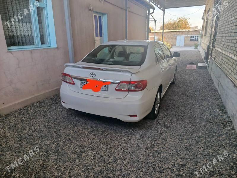 Toyota Corolla 2012 - 150 000 TMT - Байрамали - img 4