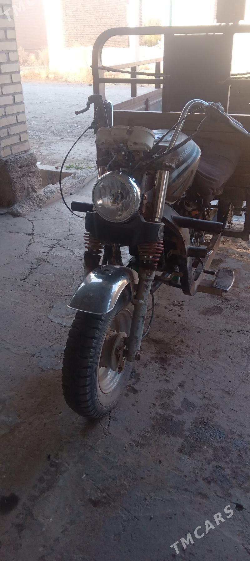 Fekon FK200-14G 2015 - 15 000 TMT - Сакар - img 5