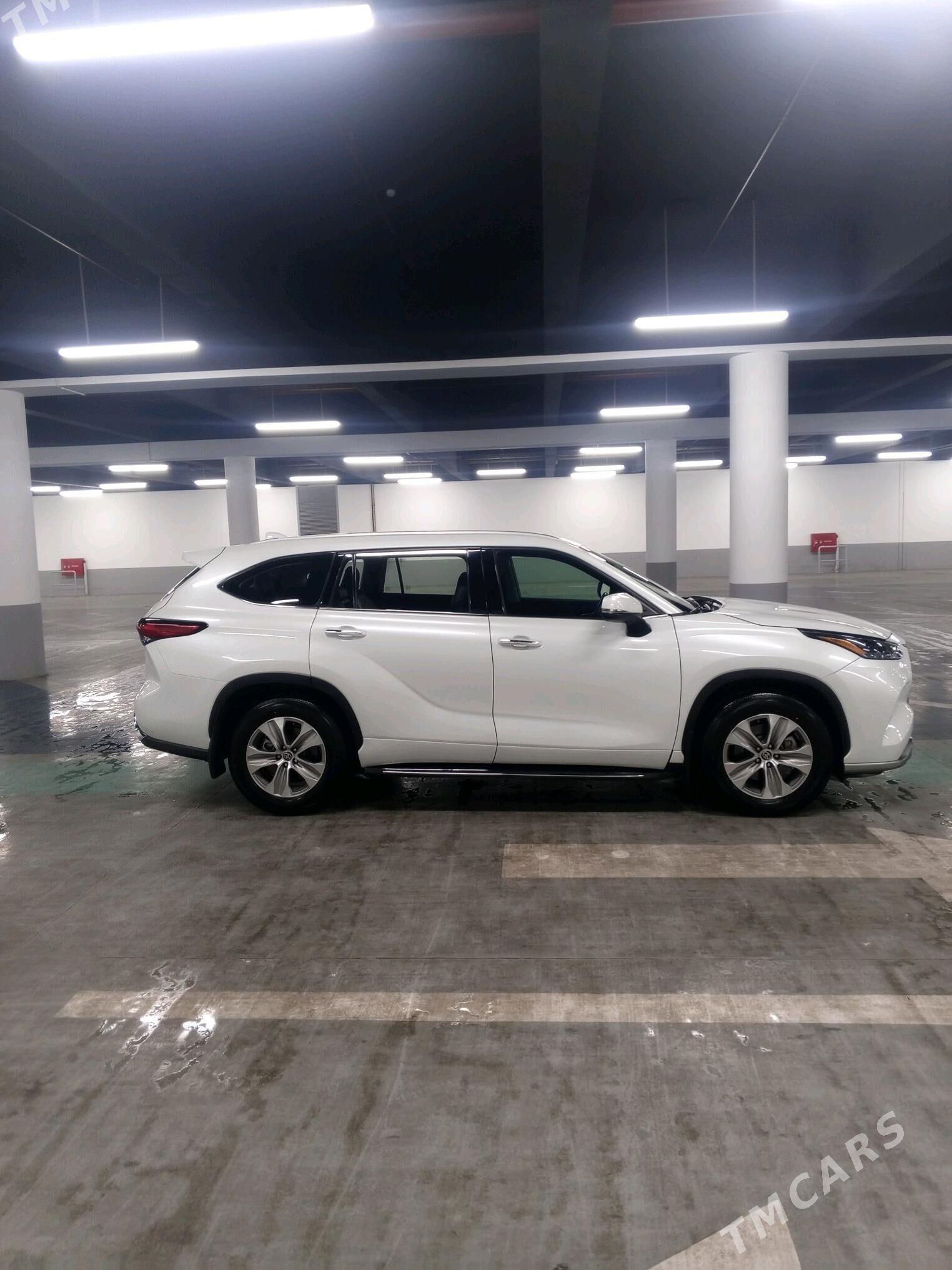 Toyota Highlander 2022 - 560 000 TMT - Ашхабад - img 6