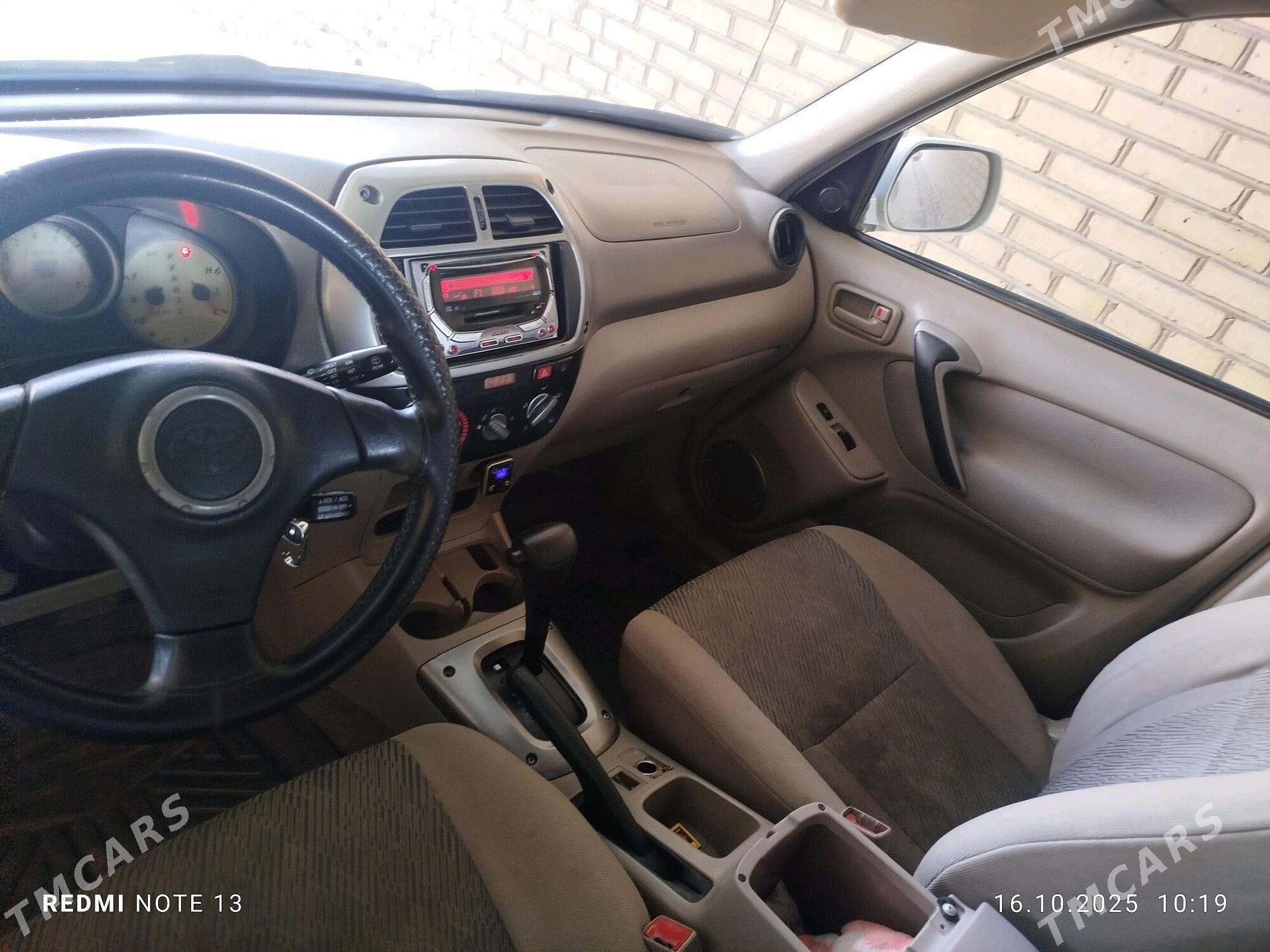 Toyota RAV4 2003 - 110 000 TMT - Kerki - img 1