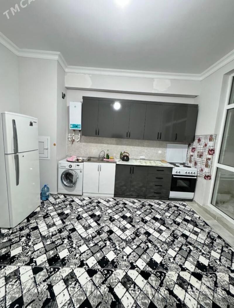 Гуртлы 3эт 3ком 120м2 Срочно - Aşgabat - img 6
