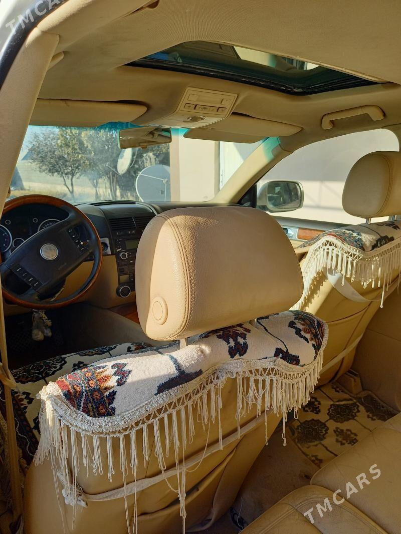 Volkswagen Touareg 2005 - 95 000 TMT - Bäherden - img 4