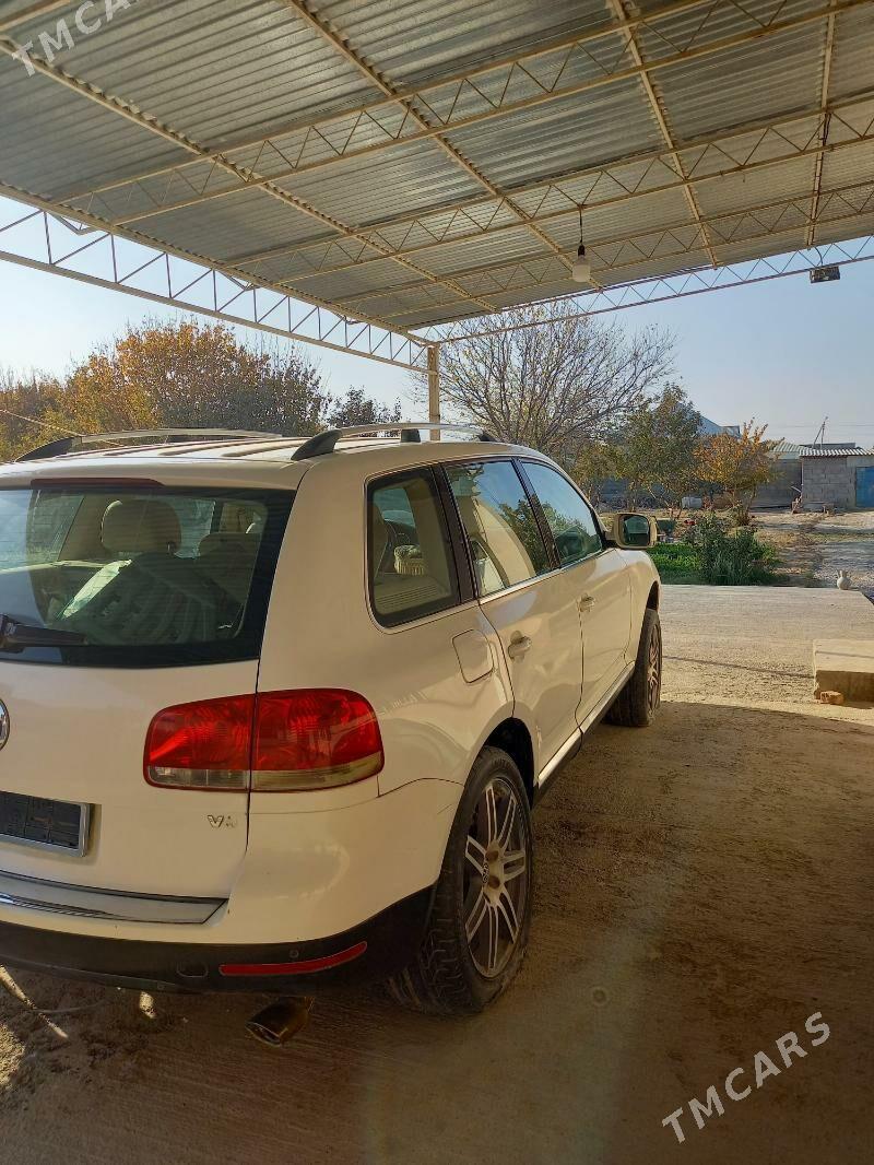 Volkswagen Touareg 2005 - 95 000 TMT - Bäherden - img 6