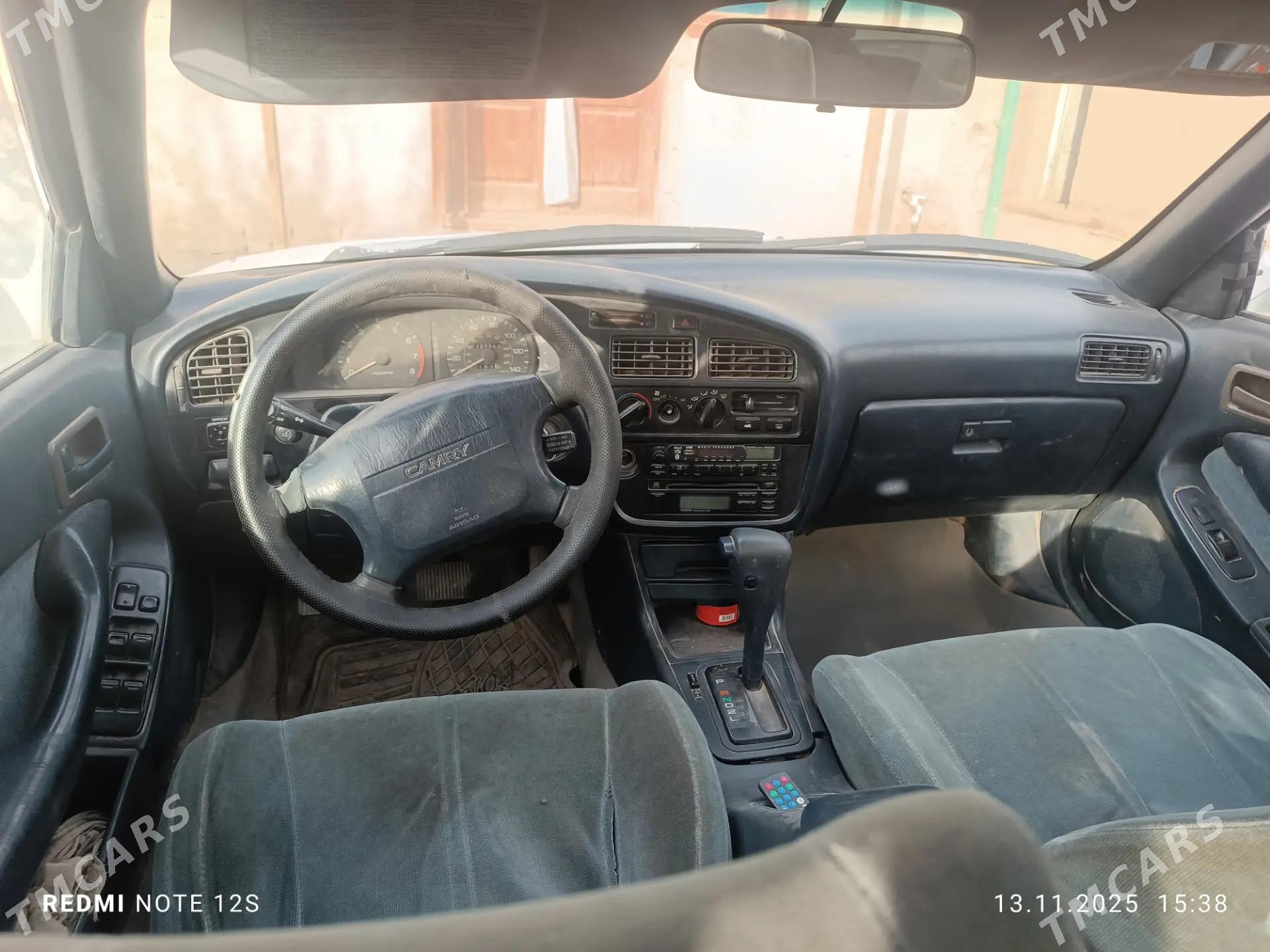 Toyota Camry 1994 - 70 000 TMT - Гурбансолтан Едже - img 4