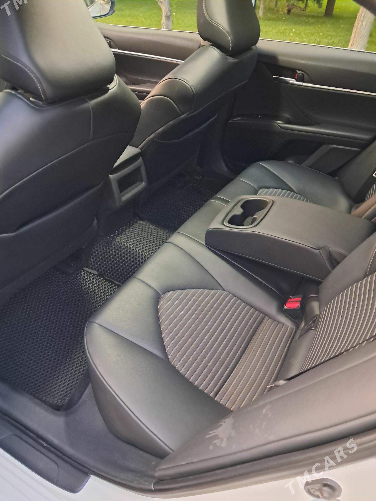 Toyota Camry 2021 - 339 000 TMT - Aşgabat - img 8