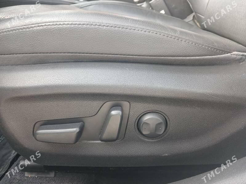 Hyundai Elantra 2020 - 210 000 TMT - Бузмеин - img 2