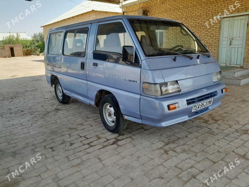 Toyota Mark II 1993 - 40 000 TMT - Туркменгала - img 1