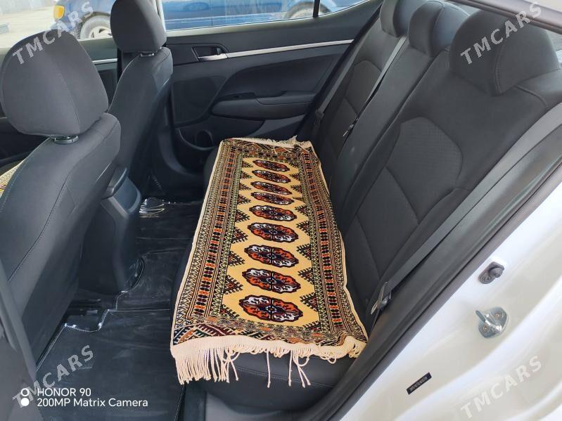 Hyundai Elantra 2020 - 205 000 TMT - Мары - img 8