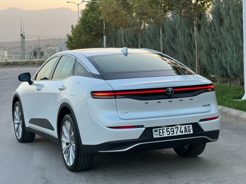 Toyota Crown 2023 - 757 000 TMT - Aşgabat - img 4