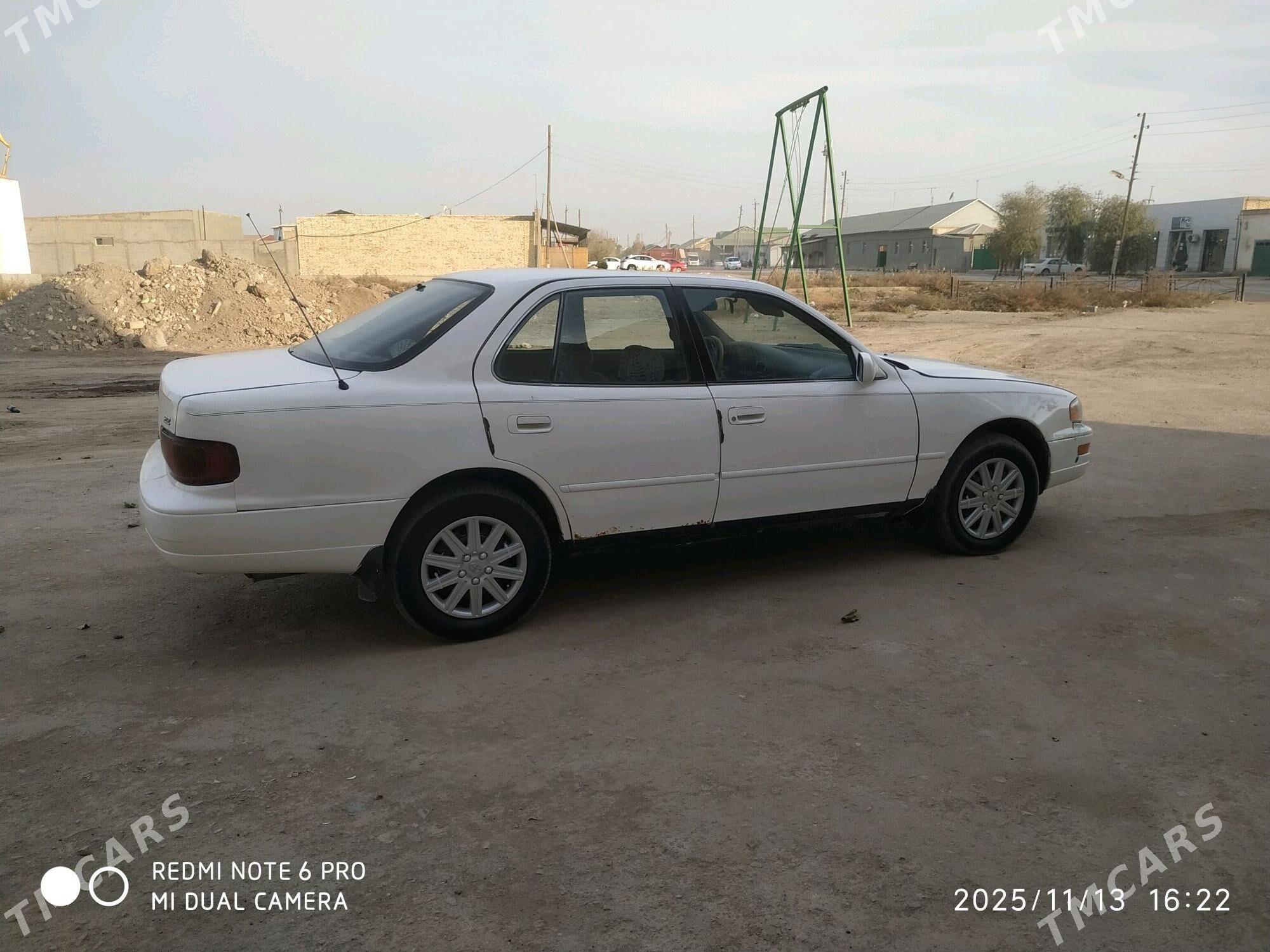 Toyota Camry 1992 - 75 000 TMT - Köneürgenç - img 5