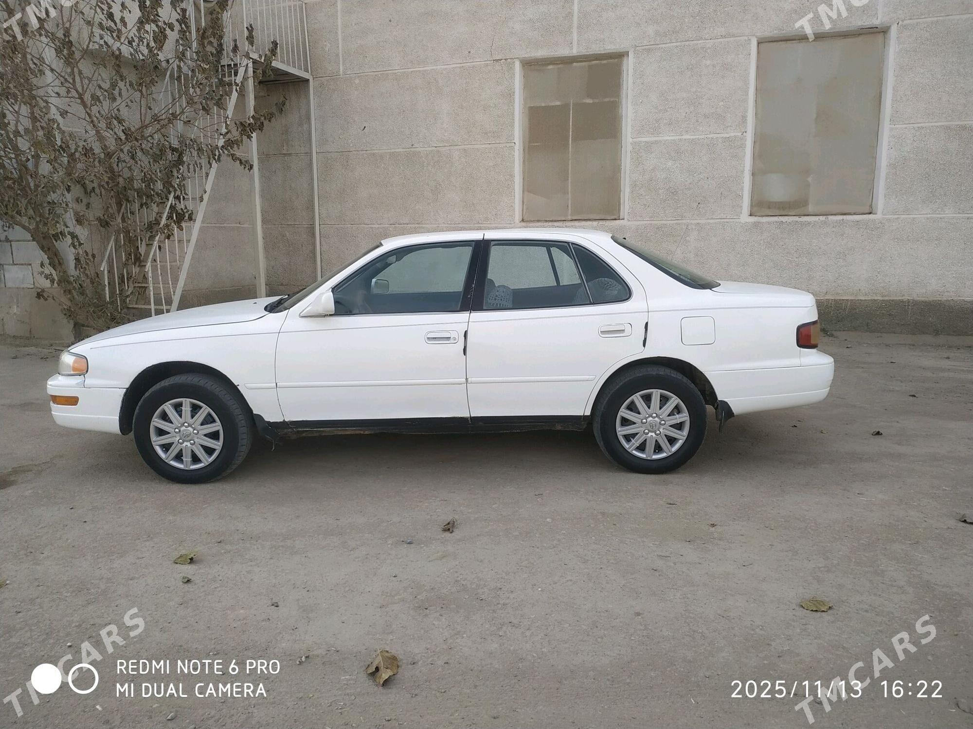 Toyota Camry 1992 - 75 000 TMT - Köneürgenç - img 4